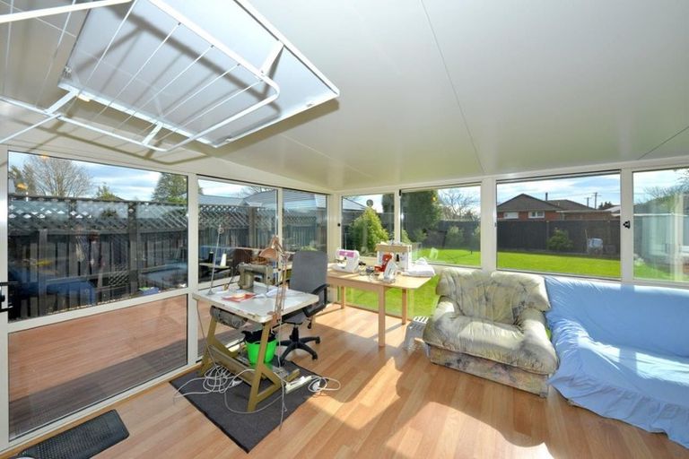 Photo of property in 76 Northcote Road, Northcote, Christchurch, 8052