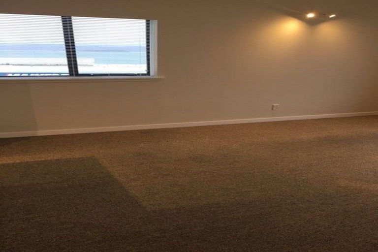 Photo of property in Hobson Court Flats, 75/70 Hobson Street, Thorndon, Wellington, 6011