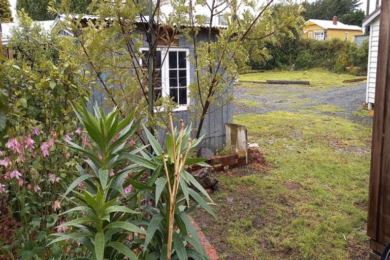 Photo of property in 32 Hastings Street, Ohai, 9635