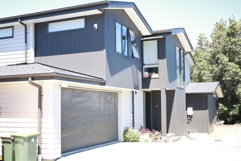 Photo of property in 54a Arran Road, Browns Bay, Auckland, 0630