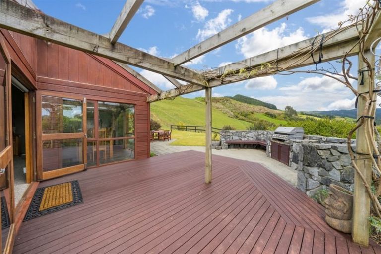 Photo of property in 88 Russells Road, Whitemans Valley, Upper Hutt, 5371