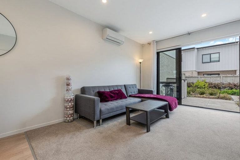 Photo of property in 8 Katikati Drive, Manurewa, Auckland, 2102