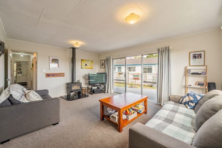 Photo of property in 7 Bobstay Lane, Whitby, Porirua, 5024