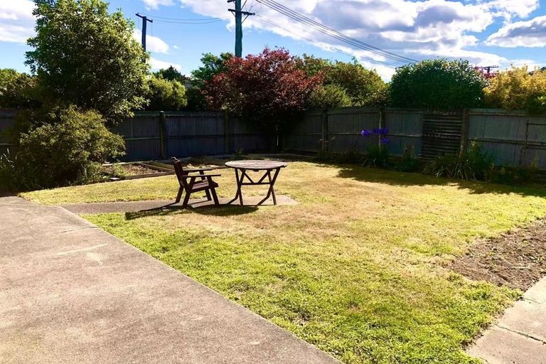 Photo of property in 45 Fovant Street, Russley, Christchurch, 8042