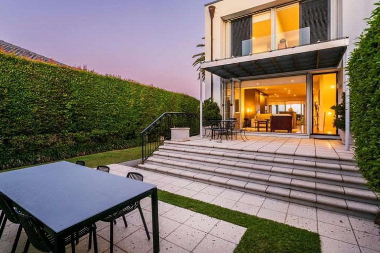 Photo of property in 6/7 Killarney Street, Takapuna, Auckland, 0622