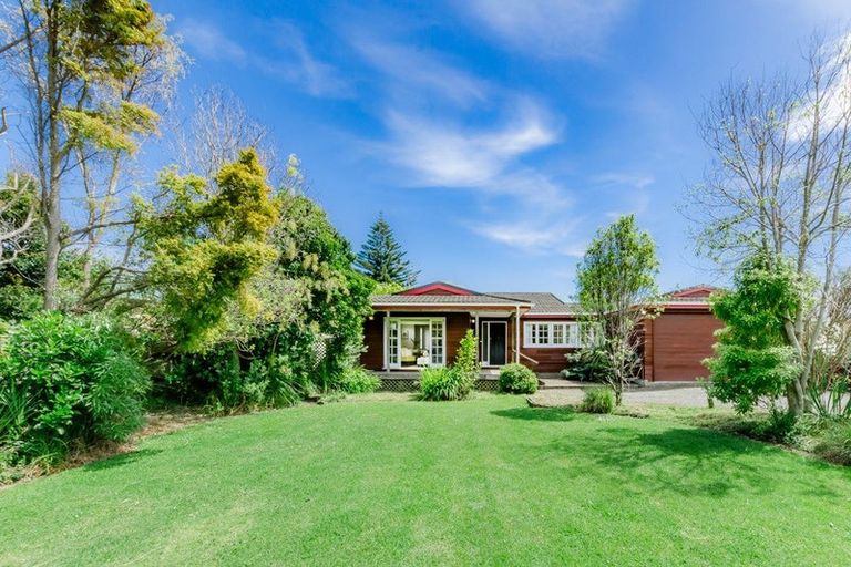 Photo of property in 57 Waimea Road, Waikanae Beach, Waikanae, 5036