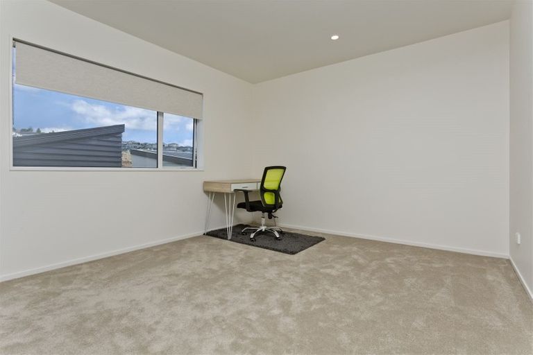 Photo of property in 153 Millwater Parkway, Silverdale, 0932