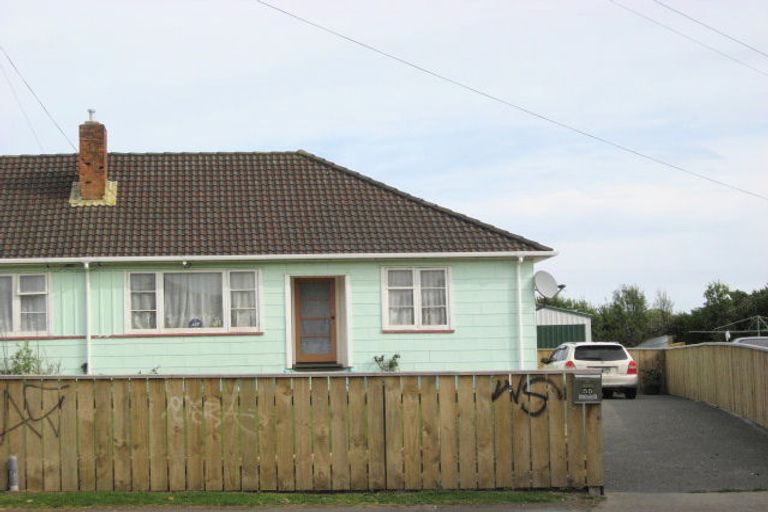 Photo of property in 53-55 Harper Street, Gonville, Whanganui, 4501