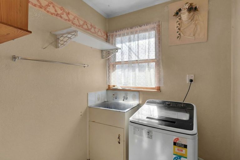 Photo of property in 60 Kawaha Point Road, Kawaha Point, Rotorua, 3010