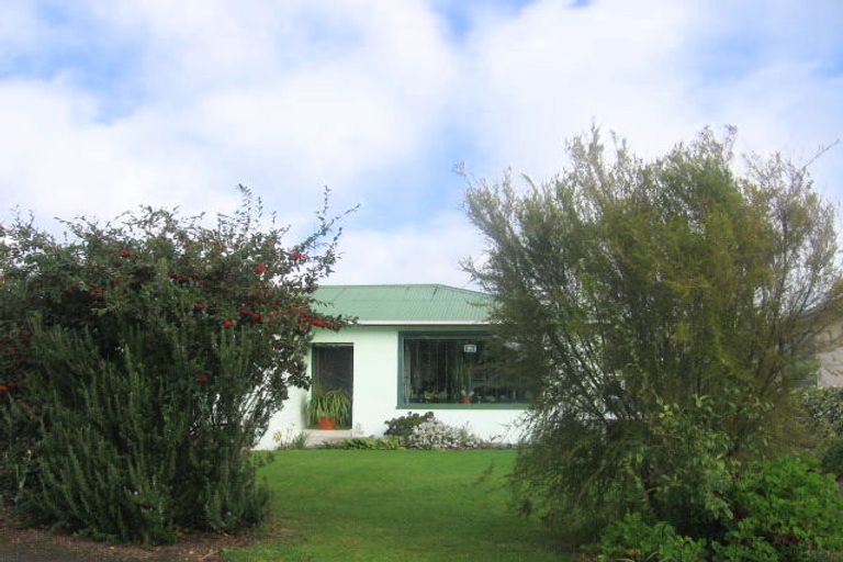 Photo of property in 34 Gloucester Street, Takaro, Palmerston North, 4412