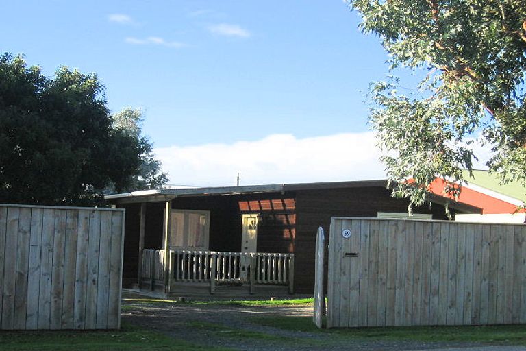 Photo of property in 59 Donovan Road, Paraparaumu Beach, Paraparaumu, 5032