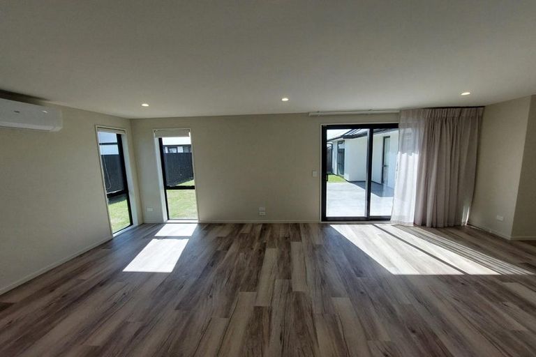 Photo of property in 3 Eastman Drive, Halswell, Christchurch, 8025