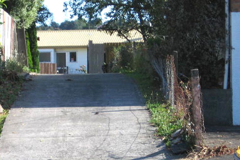 Photo of property in 17 Willerton Avenue, New Lynn, Auckland, 0600