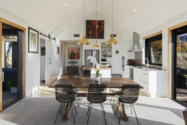 Photo of property in 112 Hall Road, Bannockburn, Cromwell, 9384