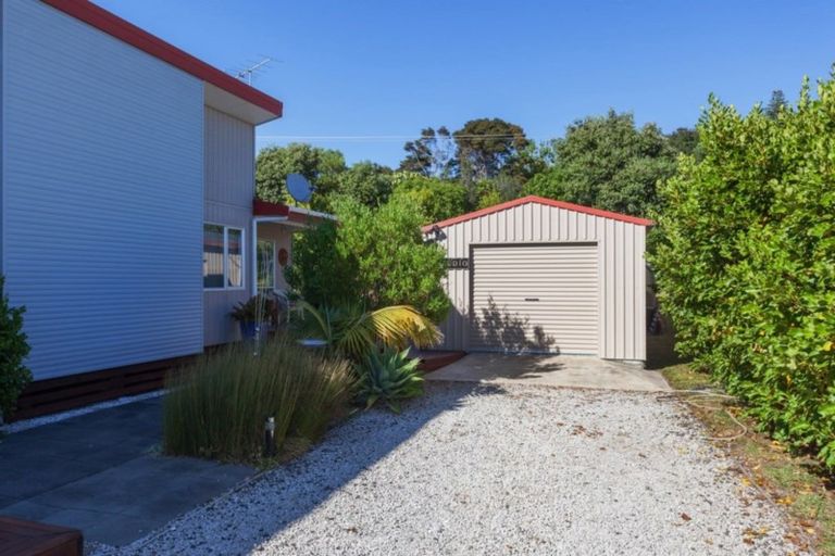 Photo of property in 50 Scott Drive, Cooks Beach, Whitianga, 3591