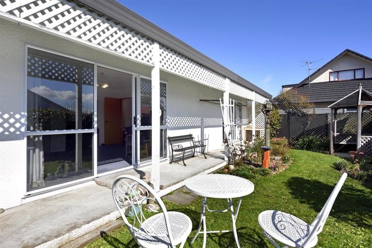 Photo of property in 2/11 Stead Crescent, Stoke, Nelson, 7011