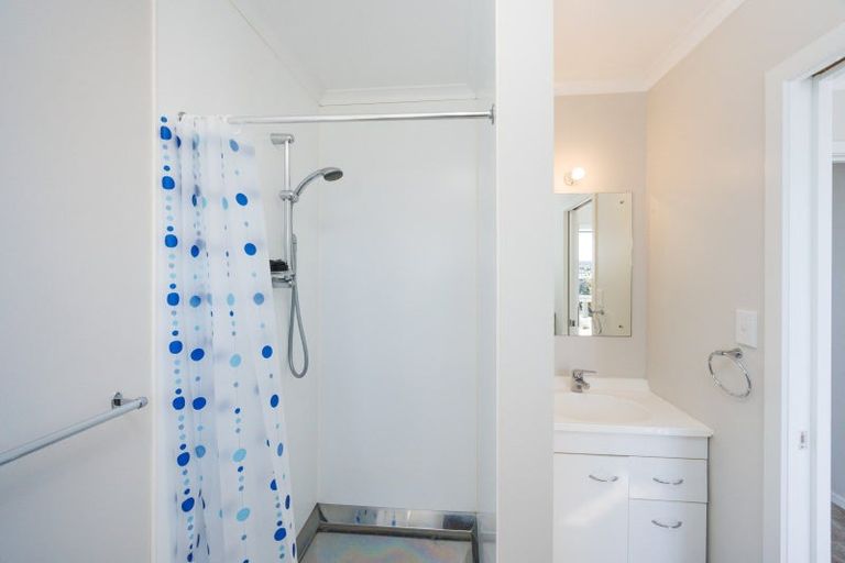 Photo of property in 13 Nelson Street, Foxton Beach, Foxton, 4815