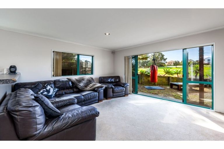 Photo of property in 19 Midshipman Court, Gulf Harbour, Whangaparaoa, 0930
