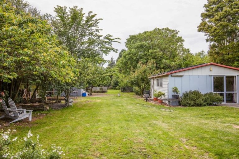 Photo of property in 21 Sarsfield Street, Southbridge, 7602