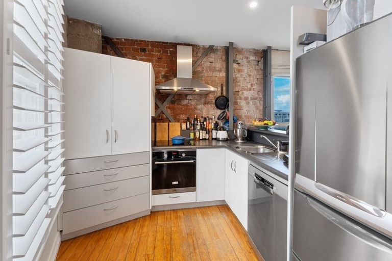 Photo of property in Columbia Apartments, 18/32 Cuba Street, Te Aro, Wellington, 6011