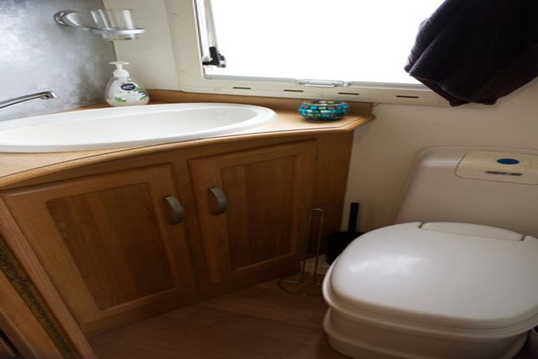 Photo of property in 198 Waiwera Station Road, Waiwera South, Clinton, 9584