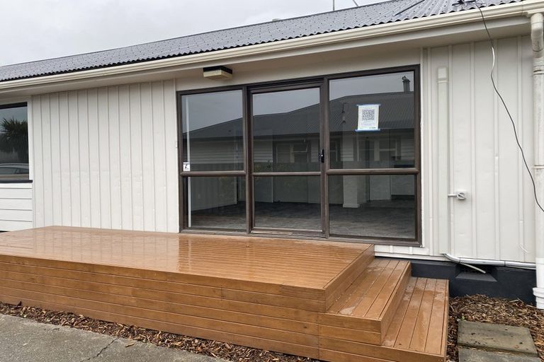 Photo of property in 21 Griffiths Avenue, Linwood, Christchurch, 8062