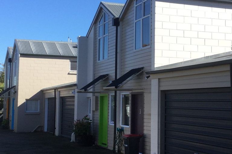 Photo of property in 4/115 Waltham Road, Sydenham, Christchurch, 8023