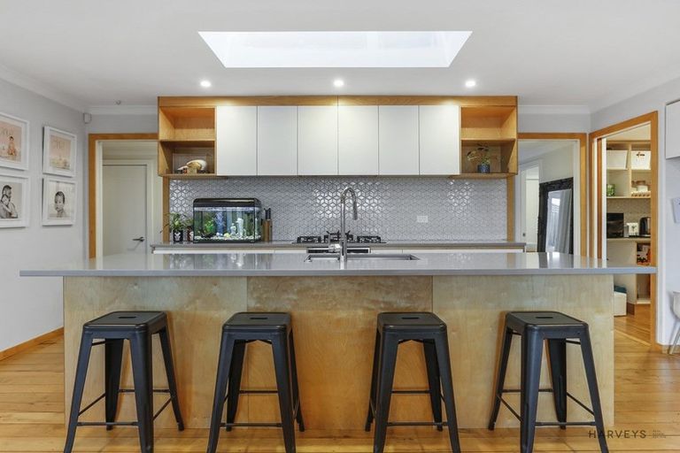 Photo of property in 342 Glengarry Road, Glen Eden, Auckland, 0602