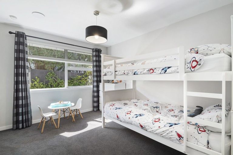 Photo of property in 24 Regent Street, Devonport, Auckland, 0624