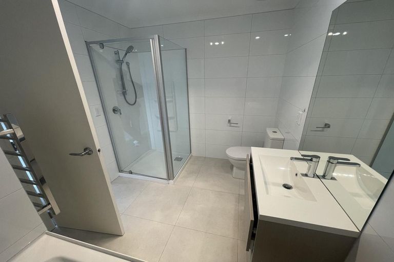 Photo of property in 26b Titoki Street, Te Atatu Peninsula, Auckland, 0610