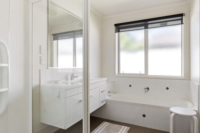 Photo of property in 26 Sterling Park, Lytton West, Gisborne, 4010