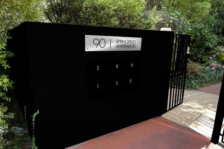 Photo of property in 1/90 Springfield Road, St Albans, Christchurch, 8014