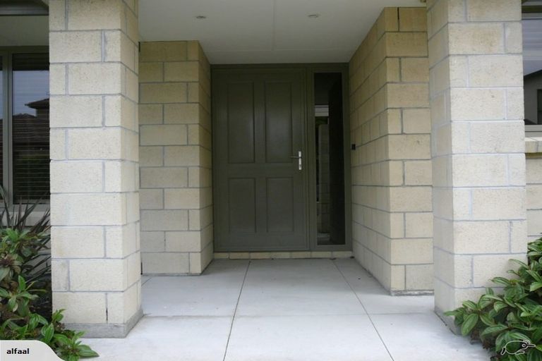 Photo of property in 6 Seclusion Lane, Parklands, Christchurch, 8083