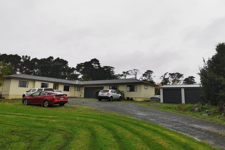 Photo of property in 216 Postman Road, Dairy Flat, Albany, 0794