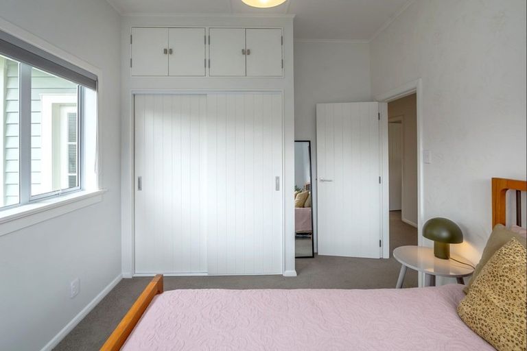 Photo of property in 19 Humphries Street, Greytown, 5712