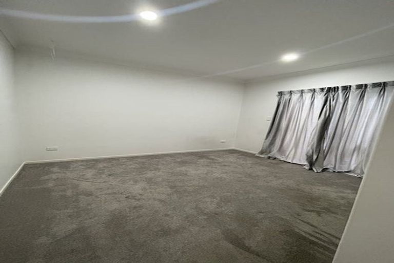Photo of property in 34 Lime Hill Rise, Flat Bush, Auckland, 2019