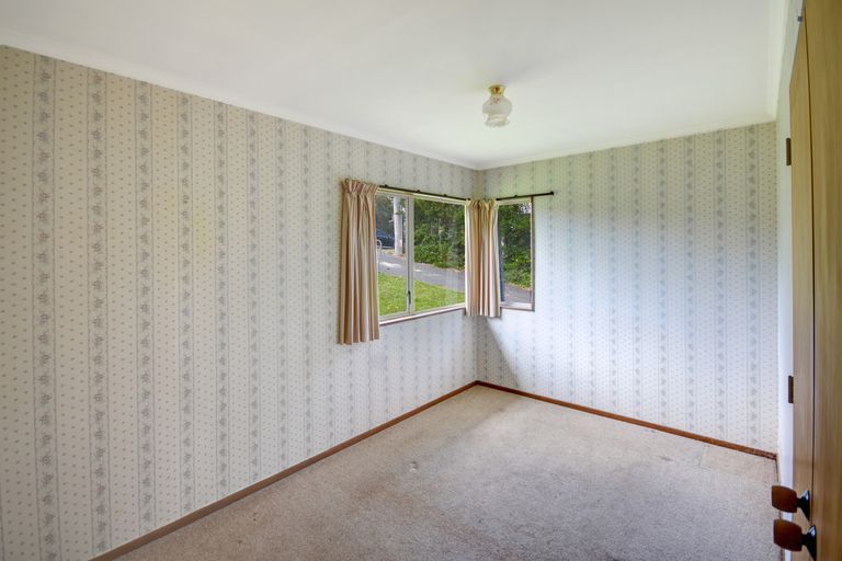 Photo of property in 20 Bayne Terrace, Macandrew Bay, Dunedin, 9014