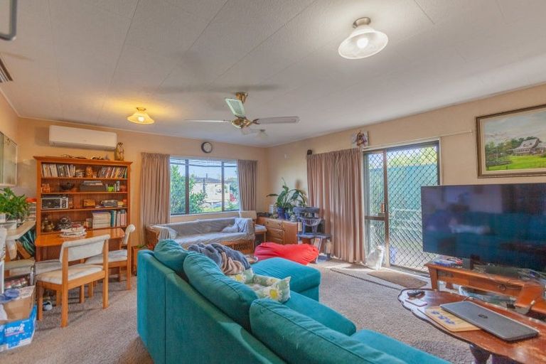 Photo of property in 1/806 Saint Aubyn, Parkvale, Hastings, 4122