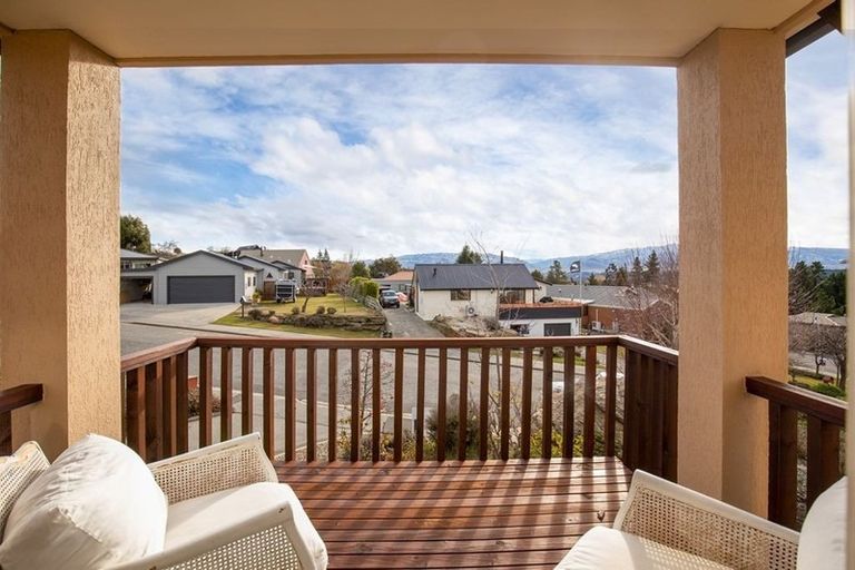 Photo of property in 37 Kamaka Crescent, Bridge Hill, Alexandra, 9320