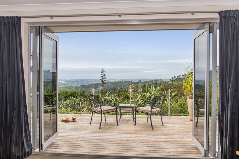 Photo of property in 185 Govan Wilson Road, Whangaripo, Warkworth, 0985