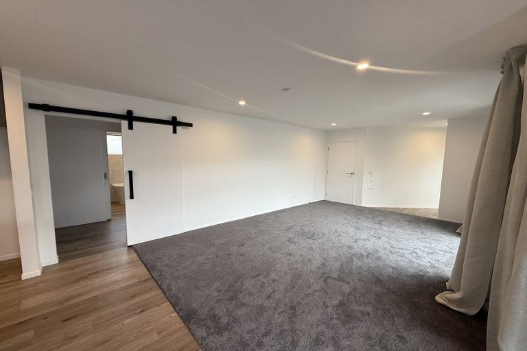 Photo of property in 11 Tapley Close, Halfway Bush, 9010