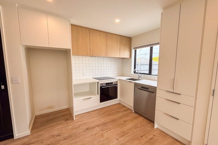 Photo of property in 310 Wairakei Road, Bryndwr, Christchurch, 8053