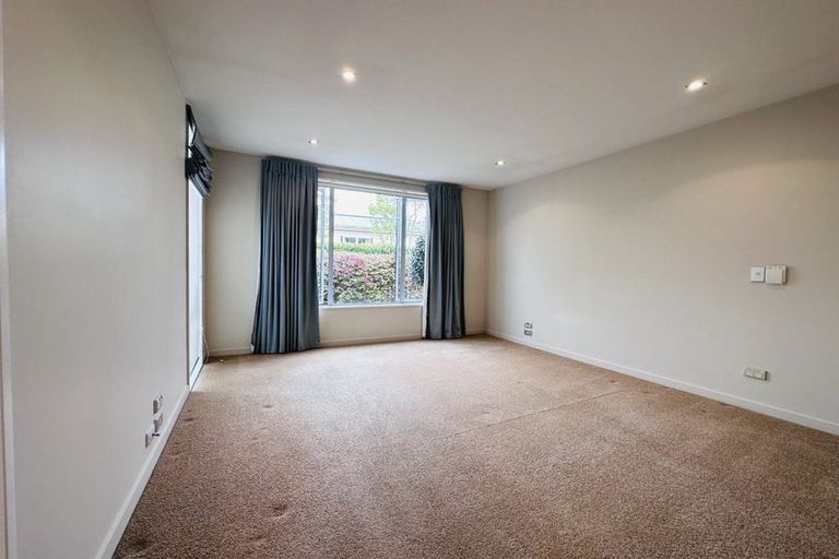 Photo of property in 70 Jeffreys Road, Fendalton, Christchurch, 8052
