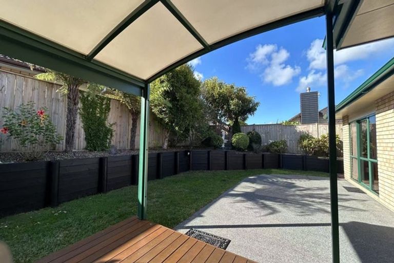 Photo of property in 3 Reinheimer Place, Flat Bush, Auckland, 2016