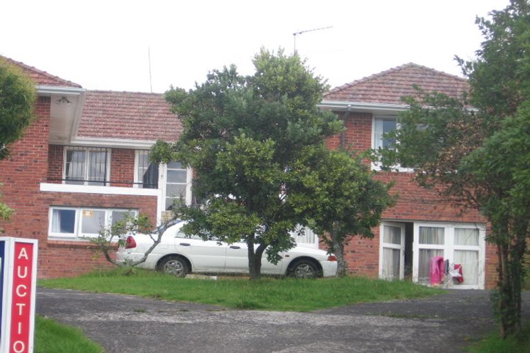 Photo of property in 2/2 Corunna Road, Milford, Auckland, 0620