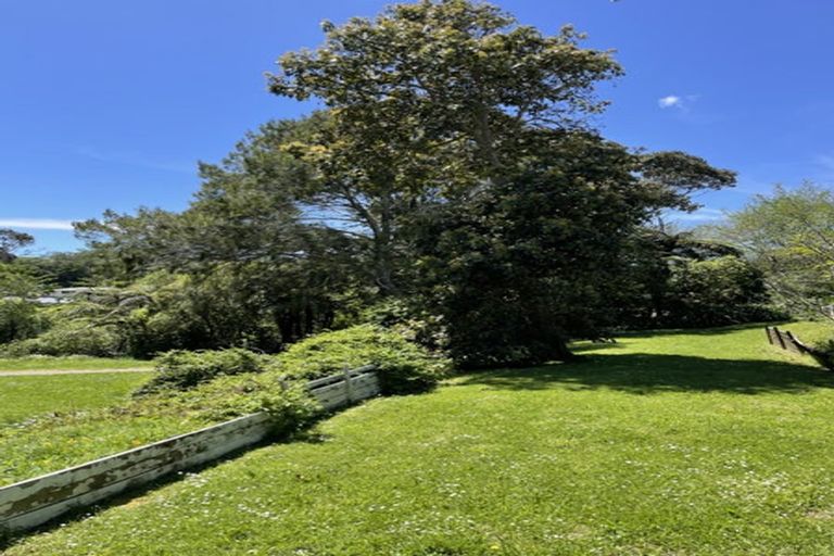 Photo of property in 15a Wiremu Place, Blagdon, New Plymouth, 4310