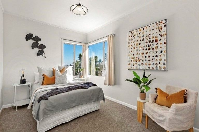 Photo of property in 110 Cambridge Road, Hillcrest, Hamilton, 3216