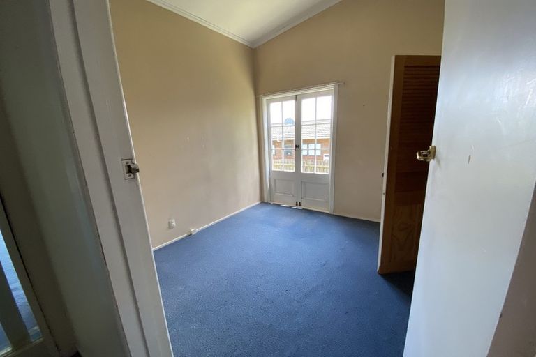 Photo of property in 87 Konini Road, Titirangi, Auckland, 0604