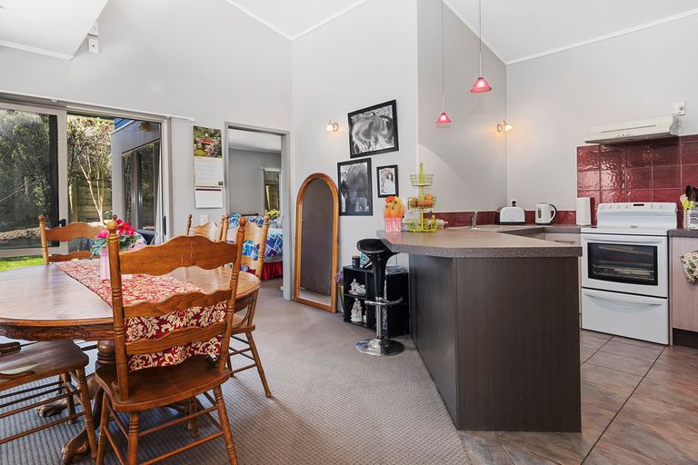 Photo of property in 3 Lark Place, Welcome Bay, Tauranga, 3112