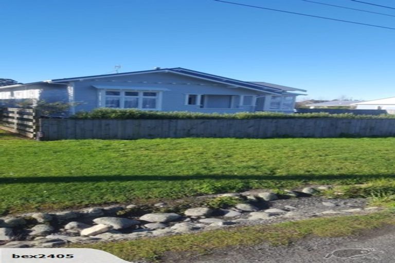Photo of property in 37 Harrison Street West, Featherston, 5710
